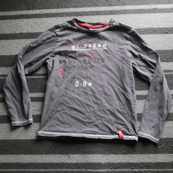 Grey longsleeve - Picture 1 of 3